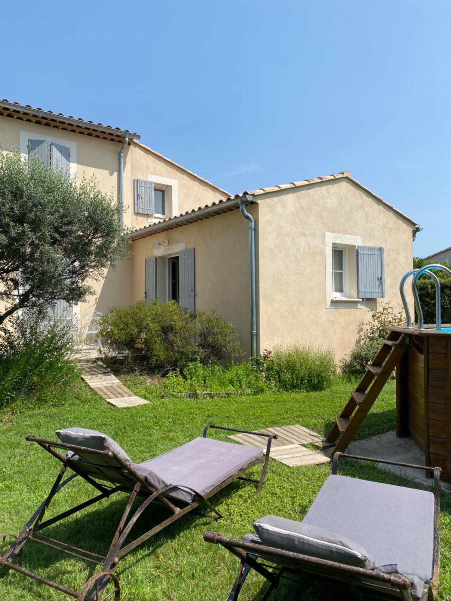 Chambre D'Hotes Le Jardin Des Cigales Bed & Breakfast Aubignan Exterior foto